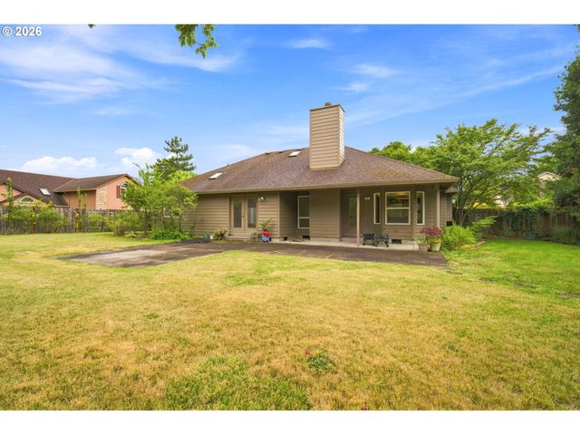 455 Nw MEADOWLARK Ct, Mc Minnville, OR 97128