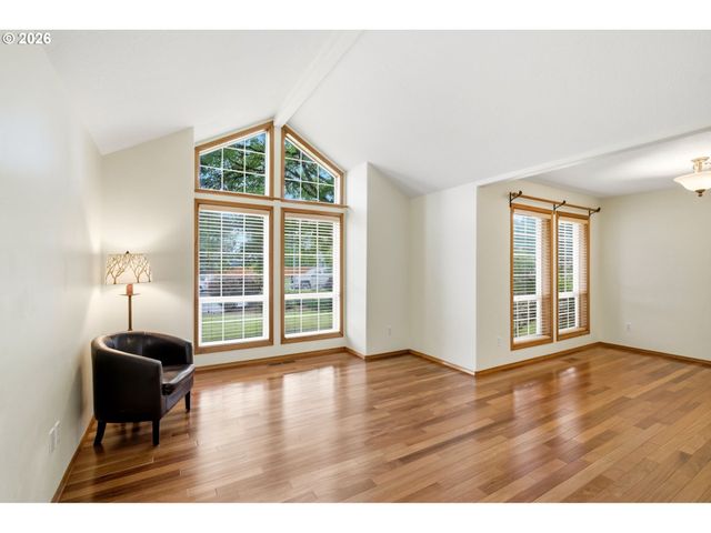 455 Nw MEADOWLARK Ct, Mc Minnville, OR 97128