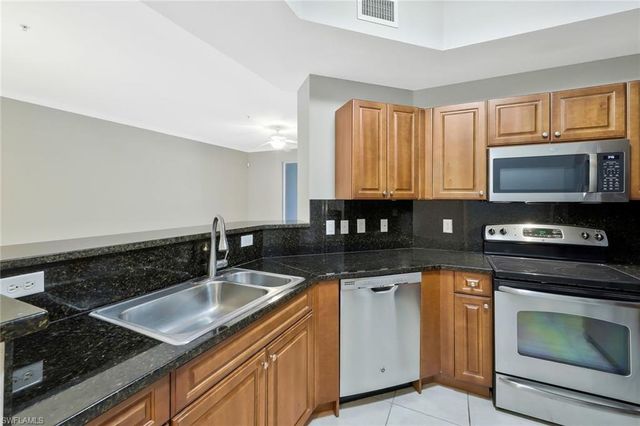 23501 Alamanda DR 204, Estero, FL 34135