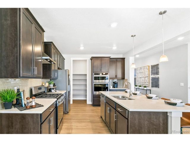 1908 Chaffee Crest Dr, Berthoud, CO 80513