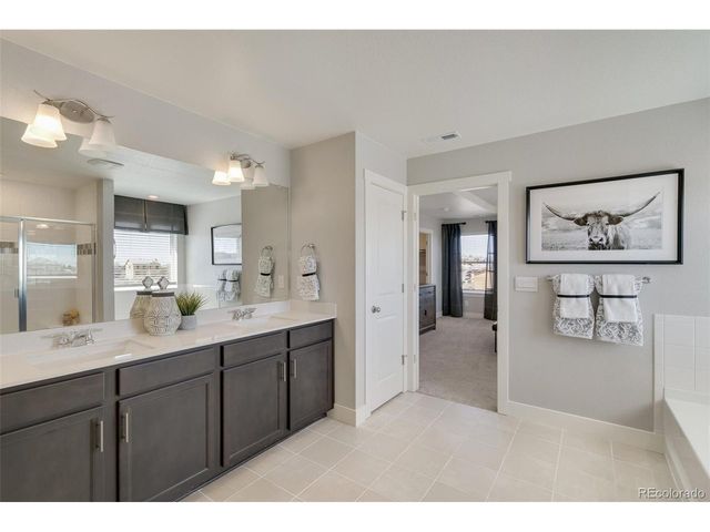 1908 Chaffee Crest Dr, Berthoud, CO 80513