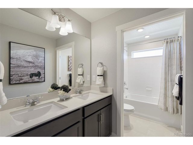 1908 Chaffee Crest Dr, Berthoud, CO 80513