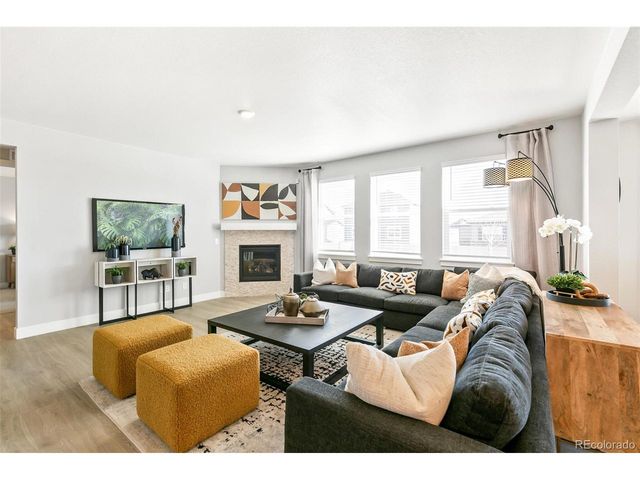 1908 Chaffee Crest Dr, Berthoud, CO 80513