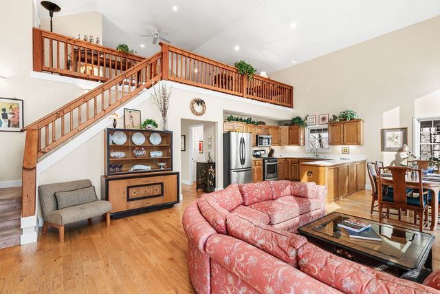 244 Lapidary Lane, Young Harris, GA 30582