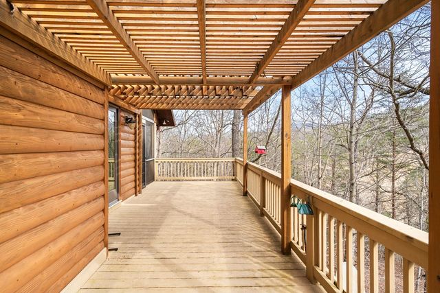 244 Lapidary Lane, Young Harris, GA 30582