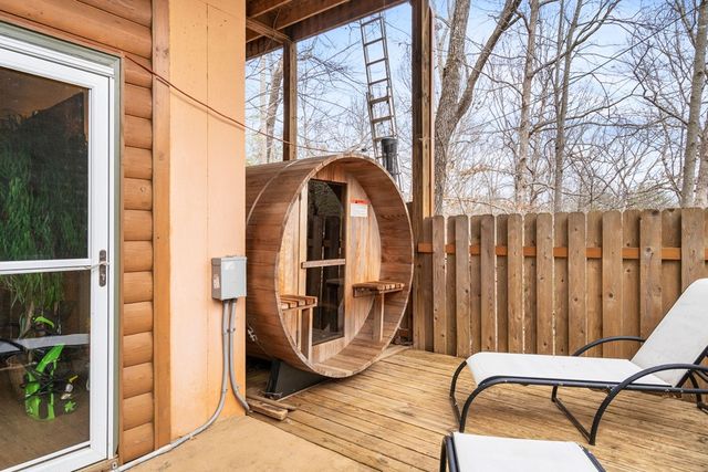 244 Lapidary Lane, Young Harris, GA 30582