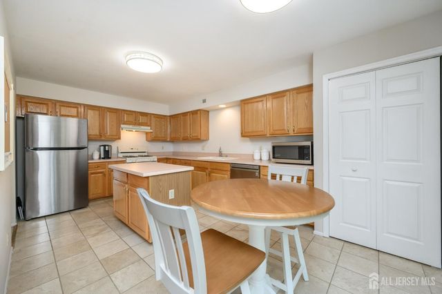 3807 Galloping Hill Lane, Toms River, NJ 08755