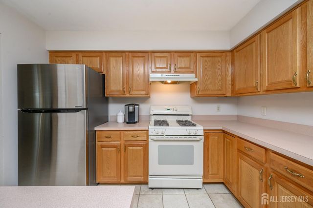 3807 Galloping Hill Lane, Toms River, NJ 08755