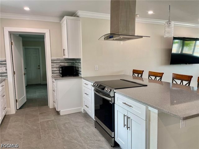 345 Donora BLVD, Fort Myers Beach, FL 33931