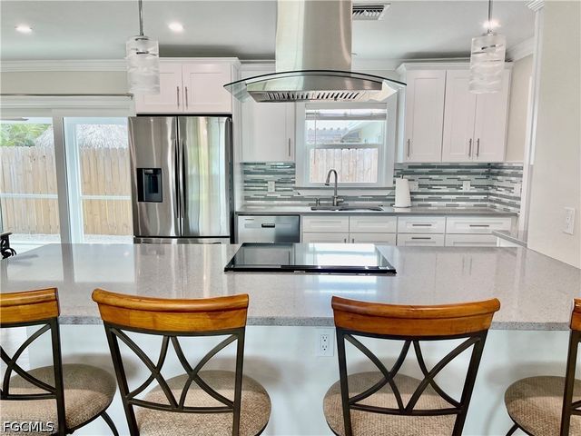 345 Donora BLVD, Fort Myers Beach, FL 33931