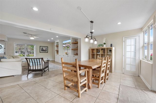 1540 NE 47th Street, Oakland Park, FL 33334