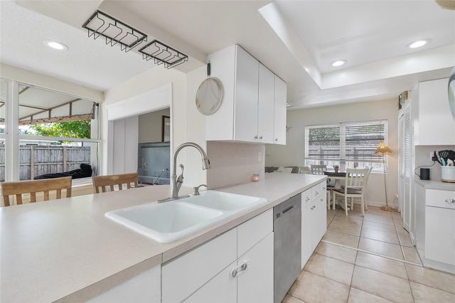 1540 NE 47th Street, Oakland Park, FL 33334