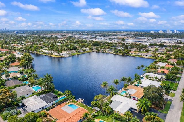 1540 NE 47th Street, Oakland Park, FL 33334