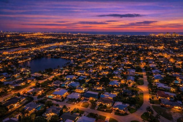 1540 NE 47th Street, Oakland Park, FL 33334