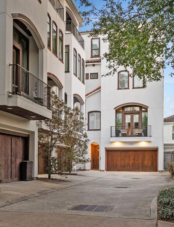 1710 Welch Street, Houston, TX 77006