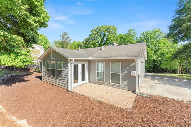 2050 Shaffer Road, Cumming, GA 30041
