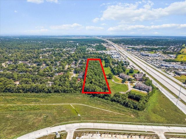 405 Sunset Drive, Dickinson, TX 77539