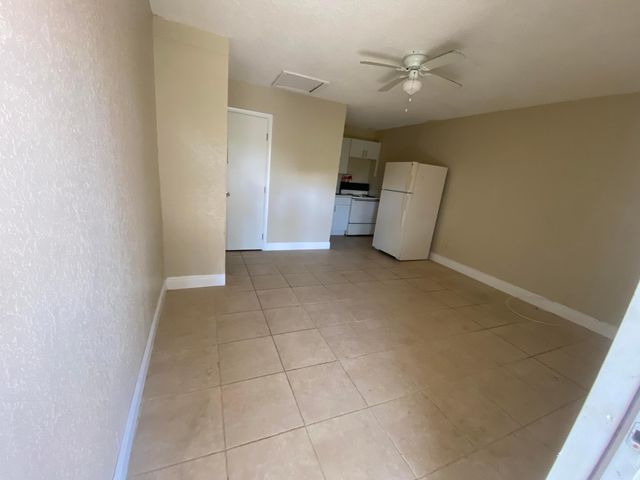 2800 W Sunrise Boulevard 2, Fort Lauderdale, FL 33311