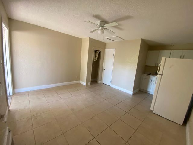 2800 W Sunrise Boulevard 2, Fort Lauderdale, FL 33311