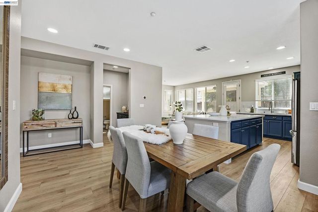 454 Silverwood St, Brentwood, CA 94513