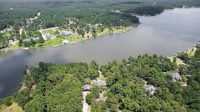 20011 Mahogany Ridge Drive, Magnolia, TX 77355