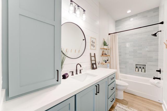 847 Beaumont Drive, Port Bolivar, TX 77650