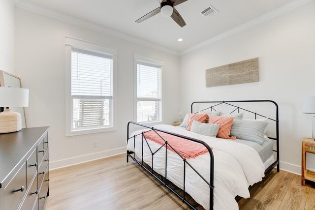 847 Beaumont Drive, Port Bolivar, TX 77650