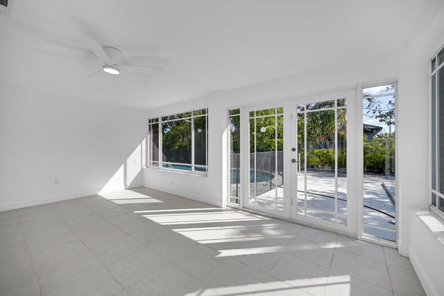 10321 SW 116th Avenue, Miami, FL 33176