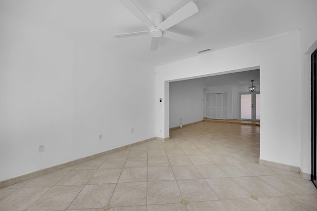 10321 SW 116th Avenue, Miami, FL 33176