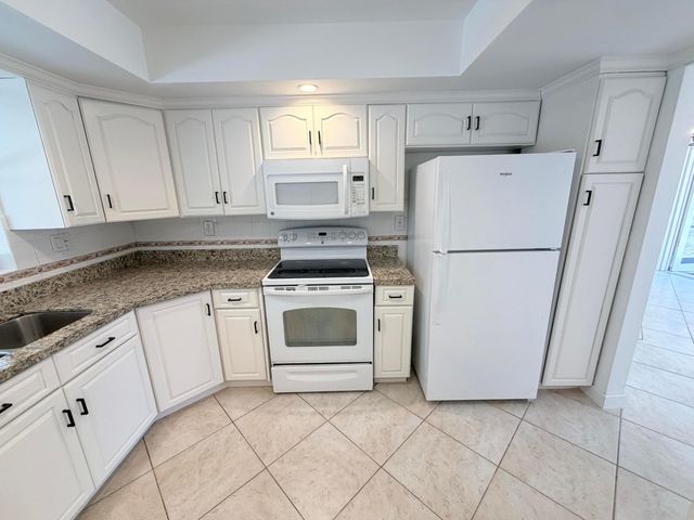10321 SW 116th Avenue, Miami, FL 33176