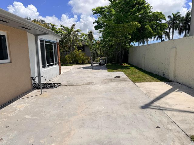 10321 SW 116th Avenue, Miami, FL 33176