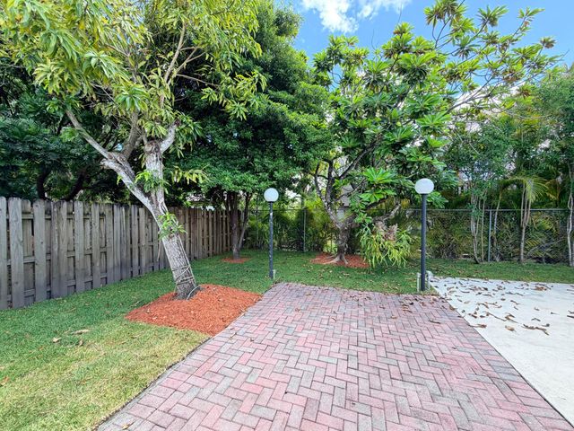 10321 SW 116th Avenue, Miami, FL 33176