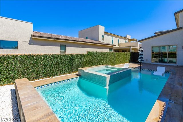 2618 Skylark Trail Street, Henderson, NV 89044