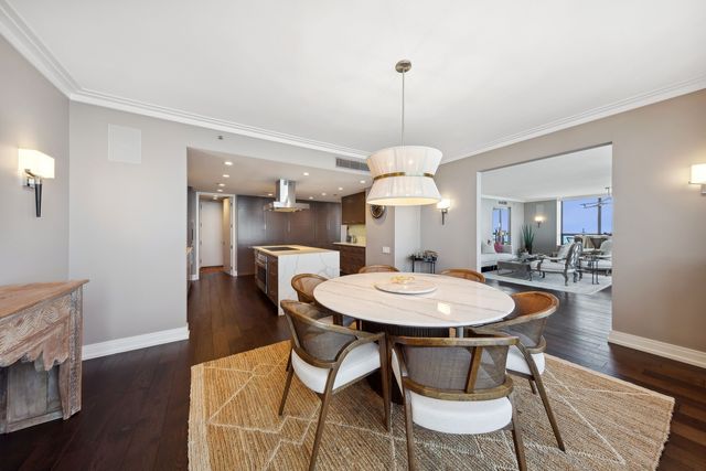 180 E Pearson Street 7203, Chicago, IL 60611