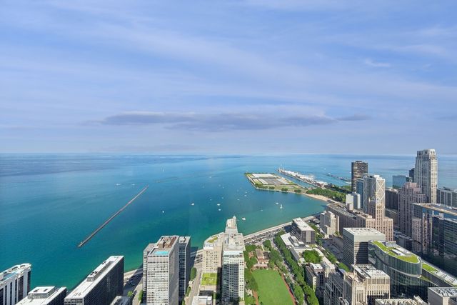 180 E Pearson Street 7203, Chicago, IL 60611
