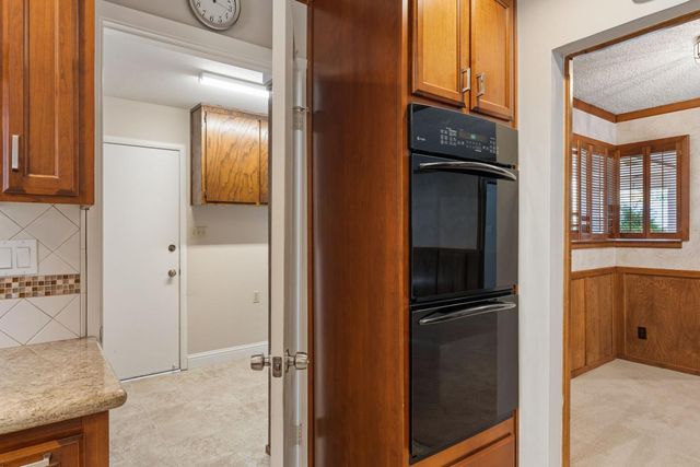 2526 Los Feliz Way, Carmichael, CA 95608