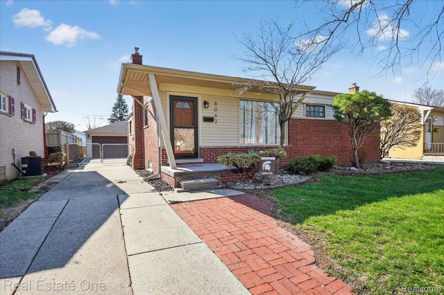 8062 Campbell Street, Taylor, MI 48180
