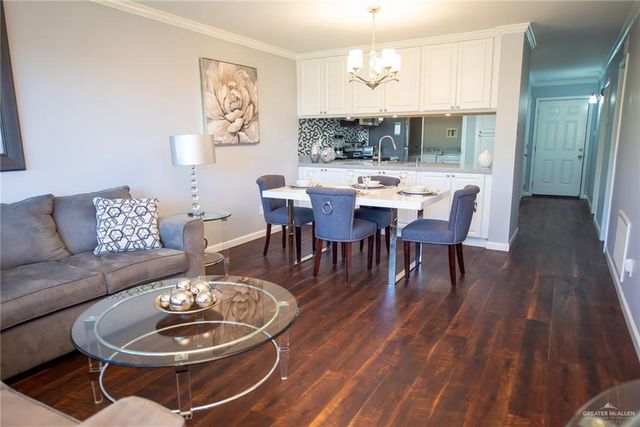 2900 Ashley Drive 304, Pharr, TX 78577