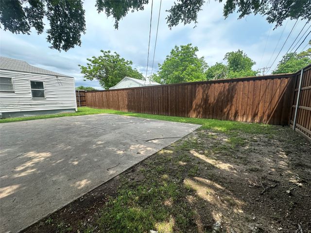 4702 W University Boulevard, Dallas, TX 75209