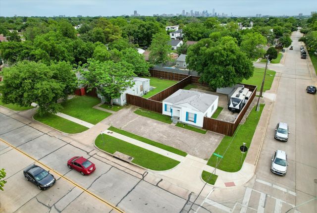 4702 W University Boulevard, Dallas, TX 75209
