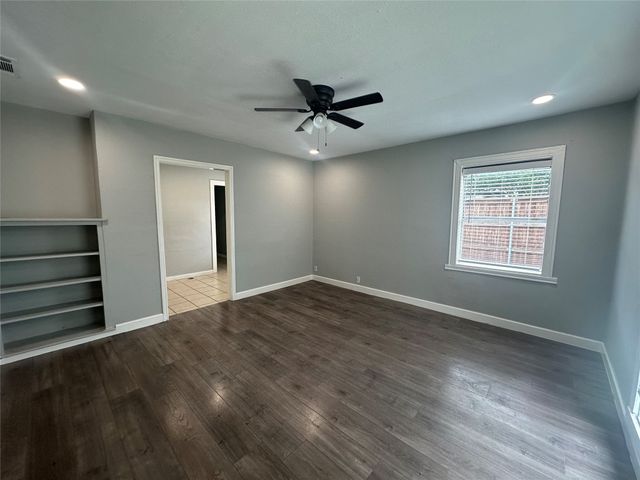 4702 W University Boulevard, Dallas, TX 75209