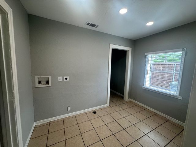 4702 W University Boulevard, Dallas, TX 75209