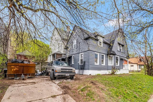 3701 Kilbourn AVENUE, Milwaukee, WI 53208