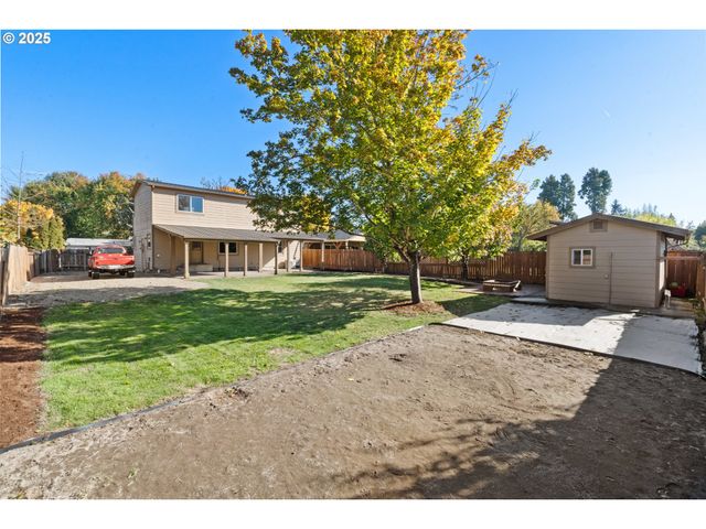 2409 32ND Ave, Salem, OR 97301