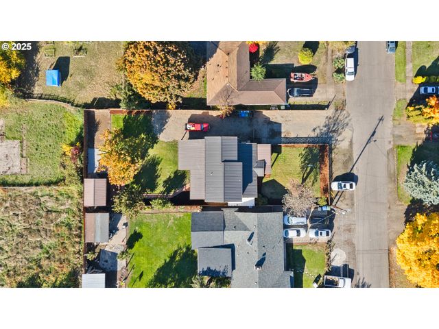 2409 32ND Ave, Salem, OR 97301