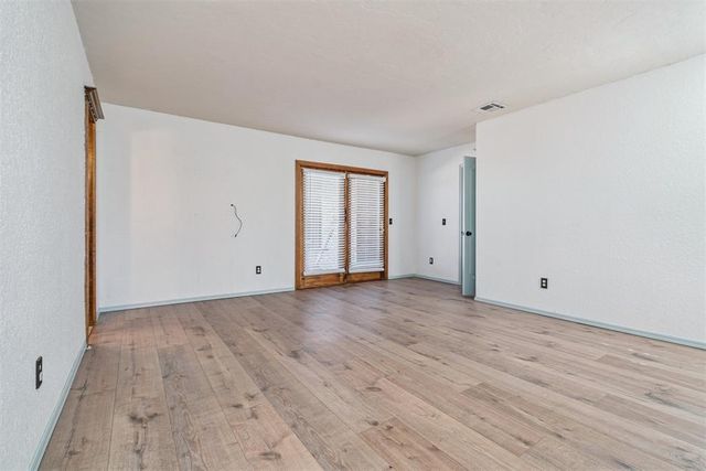 10305 Goldenrod Lane, Oklahoma City, OK 73162