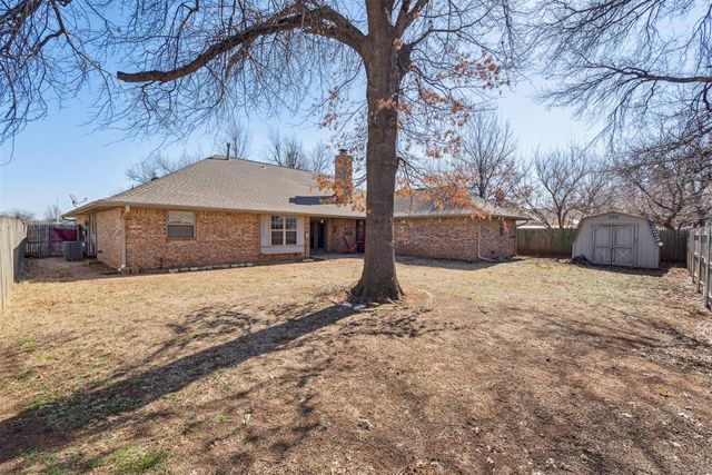 10305 Goldenrod Lane, Oklahoma City, OK 73162