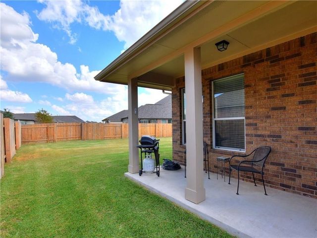13528 Green Lodge CT, Manor, TX 78653