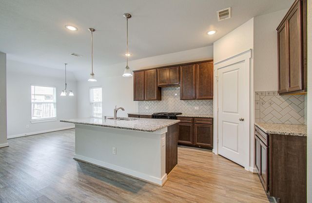 15435 Aberdeen Wood Drive, Humble, TX 77346