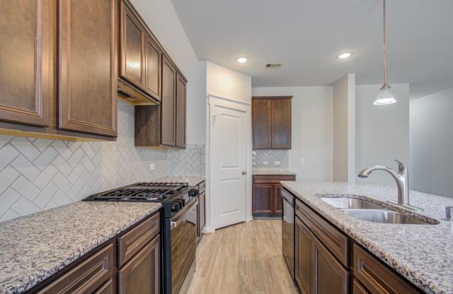 15435 Aberdeen Wood Drive, Humble, TX 77346